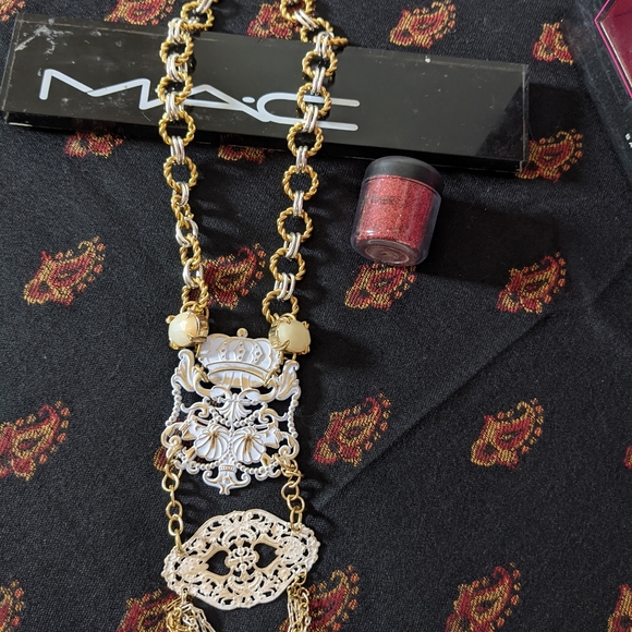 MAC Necklace - Picture 4 of 10